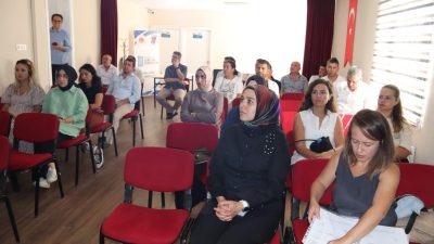 Bandırma Denetimli Serbestlik Müdürlüğünde düzenlenen seminerde, kalp ve damar hastalıkları