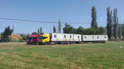 Sındırgı’da 6,1 büyüklüğündeki depremin ardından barınma ihtiyacı olabilecek vatandaşlar için