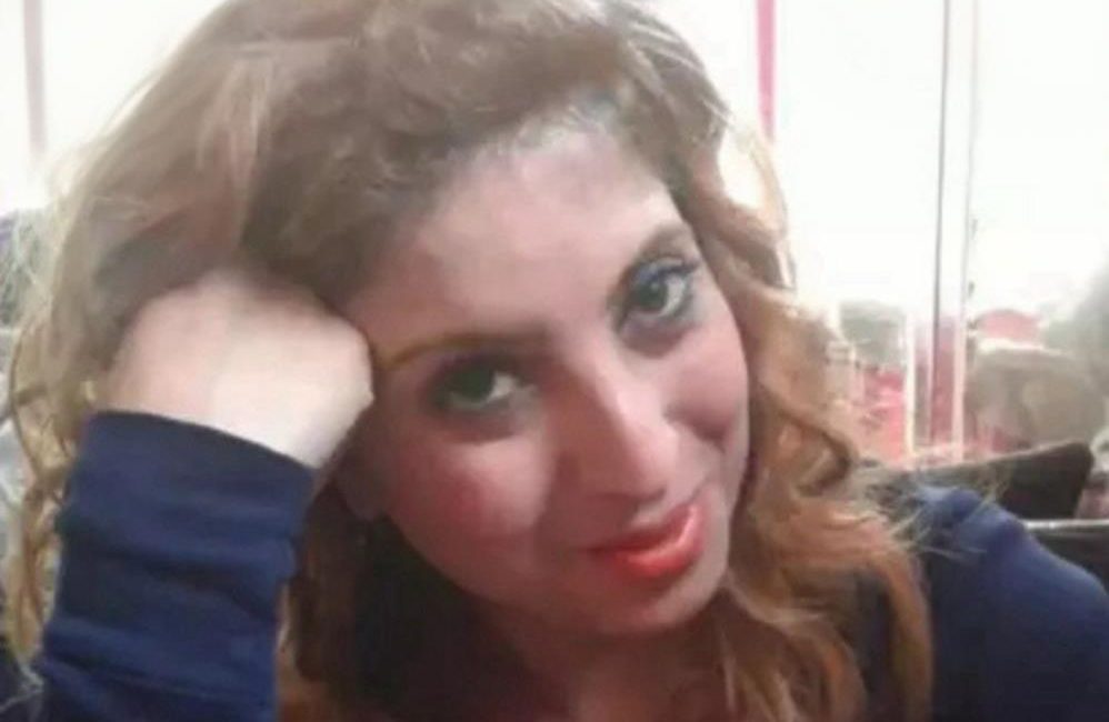 Bandırma’da balkondan düşen kadın hayatını kaybetti Bandırma’da, apartmanın üçüncü katındaki balkondan düşen kadın hayatını kaybetti. Edinilen