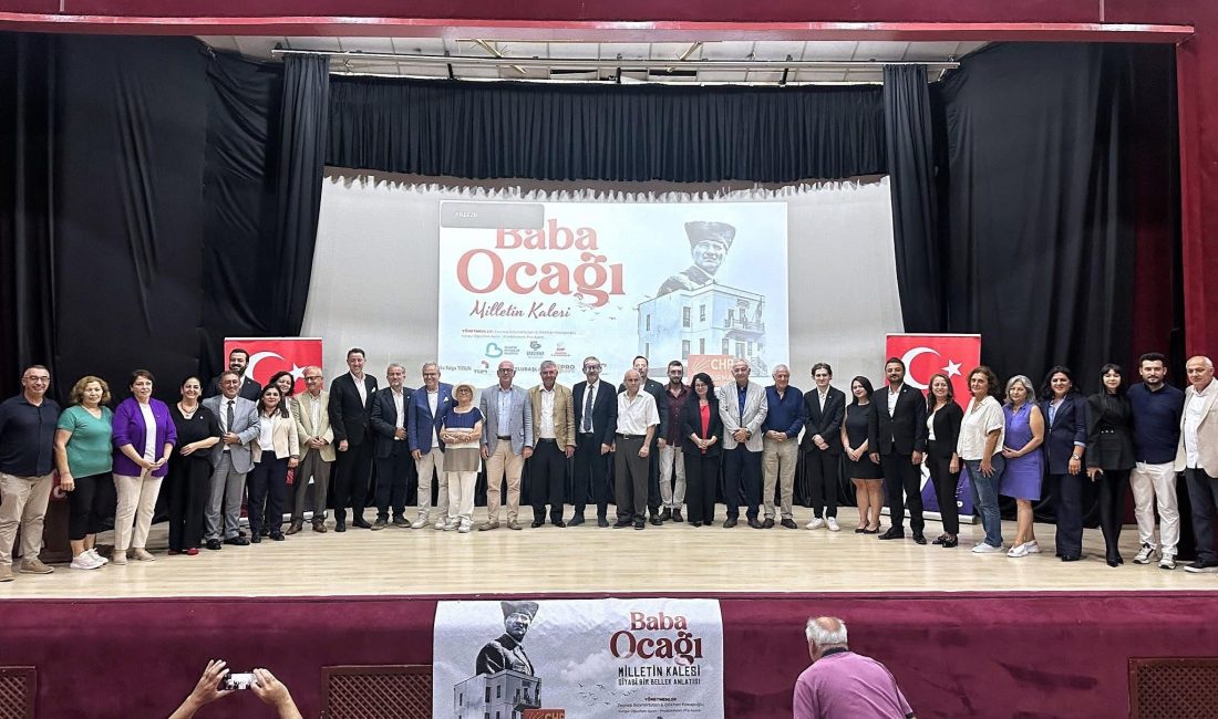 “Baba Ocağı” belgeseli CHP Bandırma’nın siyasi mirasına ışık tuttu CHP Bandırma İlçe Örgütü’nün hazırladığı belgesel, ilçedeki siyasi geçmişi ve