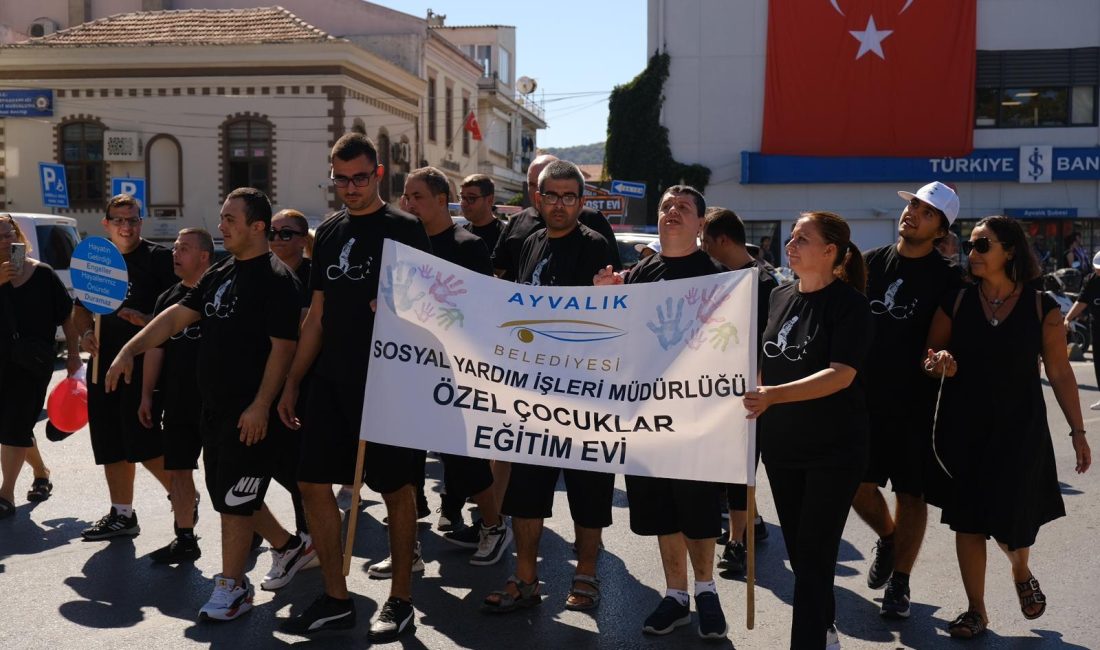 Ayvalık’ta 33. Engelliler Şenliği coşkusu Türkiye Sakatlar Konfederasyonu’nca 33’üncü kez düzenlenen “Engelliler Kültür, Sanat ve