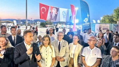 Kadın üreticilerin el emeği ürünlerini vatandaşlarla buluşturduğu “Kadın Emeği Çarşısı”,