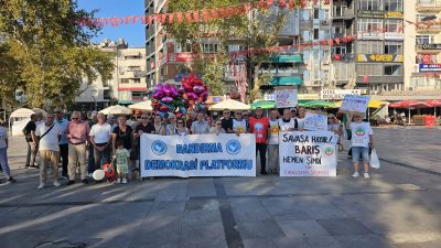 Bandırma Demokrasi Platformu, 1 Eylül Dünya Barış Günü dolayısıyla Cumhuriyet