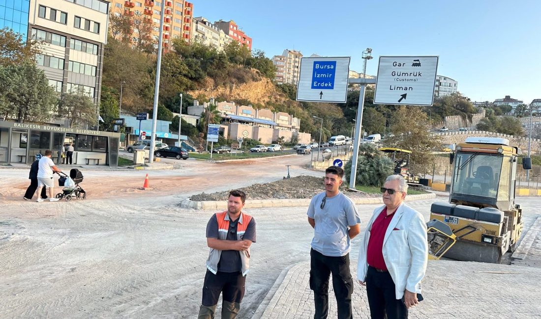Otobüs durakları ve İDO çevresinde çalışmalar tamamlandı Bandırma Belediyesi’nin kent içi ulaşımı kolaylaştırmaya yönelik asfaltlama çalışmaları hızla