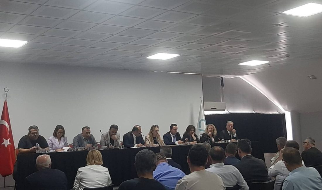 Erdek Muhtarlar Derneği Başkanı Semra Baycan, Balıkesir Büyükşehir Belediyesi Muhtarlık