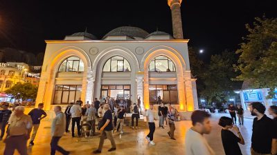 Bandırma’da Mevlid Kandili dolayısıyla düzenlenen programda Kur’an-ı Kerim tilaveti ve