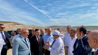Müteşebbis Heyet Üyeleri ile bir araya gelen Balıkesir Valisi İsmail