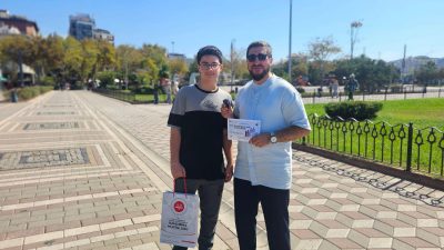 Bandırma İlçe Müftülüğü’nün düzenlediği “Bil Bakalım” yarışması, vatandaşların yoğun ilgisiyle