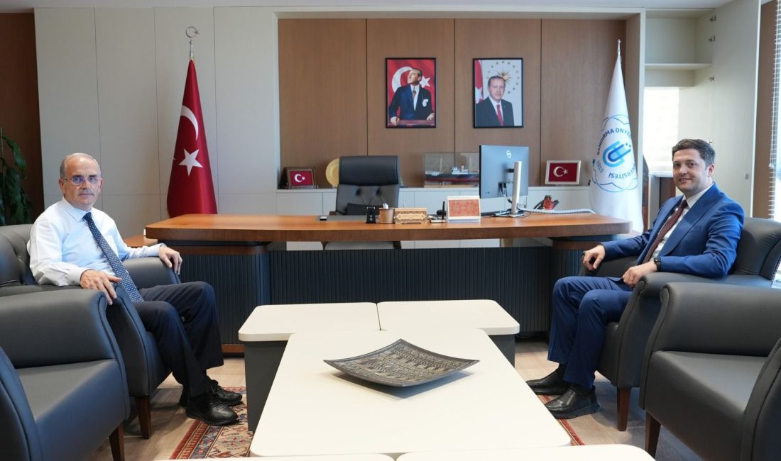Rektör Boz, Balıkesir İl Sağlık Müdürü’nü ağırladı Balıkesir İl Sağlık Müdürü Dr. Miraç Çavdar, Bandırma Onyedi Eylül