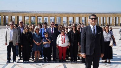 ÇYDD tarafından Ankara’da gerçekleştirilen panelde, eğitimdeki yapısal sorunlar ve çözüm