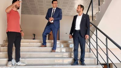 İlçe Milli Eğitim Müdürü Mutlu Aslan ve Şube Müdürü Burak