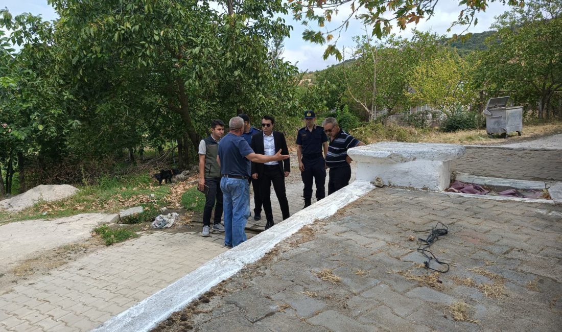 Kaymakam Topuz’dan Ören Mahallesi’ne ziyaret Kaymakam Coşkun Topuz, Ören Mahallesi’nde baraj çevresinde incelemelerde bulunarak vatandaşların