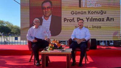 Bandırma Belediyesi’nin düzenlediği 7’nci Kitap Günleri’nde Prof. Dr. Yılmaz Arı,