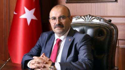 Balıkesir Valisi İsmail Ustoğlu, İtfaiye Haftası dolayısıyla yayımladığı mesajında itfaiyecilerin