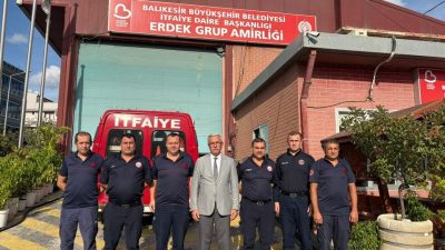 Erdek Belediye Başkanı Burhan Karışık, İtfaiye Haftası’nda görev başındaki tüm
