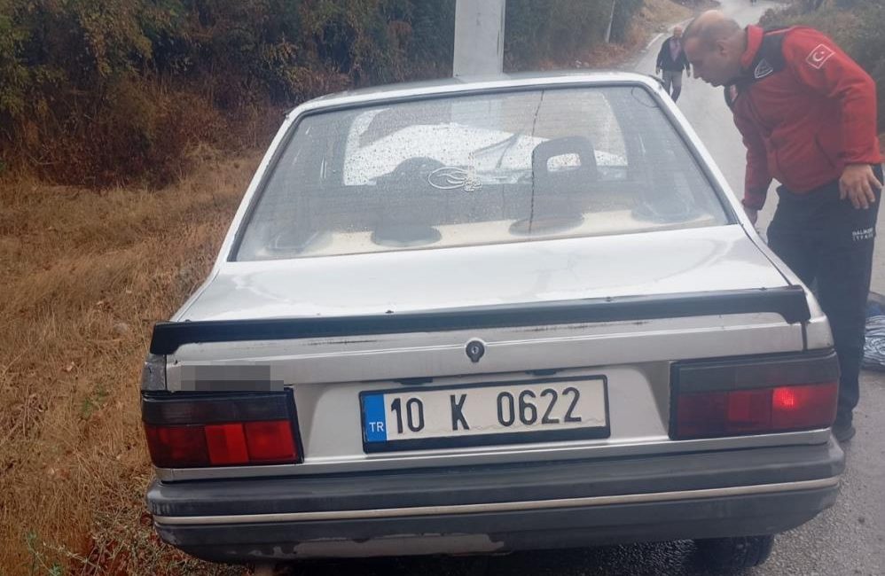  Buzağılık Mahallesi’nde meydana gelen trafik kazasında 1 kişi yaralandı. Edinilen