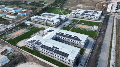 Balıkesir Gençlik ve Spor İl Müdürü Özalp, yeni dönemde öğrencilere