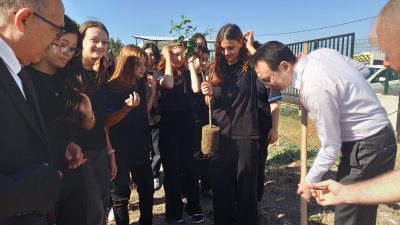 Bandırma’daki çeşitli okullardan öğrenciler, “Yeşil Vatan-Benim Okulum Geleceğe Çare” etkinliği