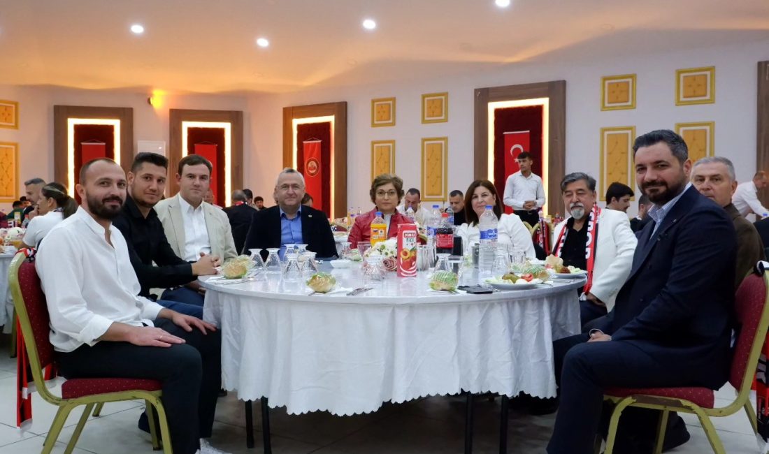 Susurluk spor 50’nci yılını coşkuyla kutladı Susurluk’un köklü spor kulübü Bereketli Topraklar Susurluk Spor, yarım asırlık