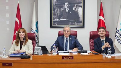 Bandırma Belediyesi’nin Ekim ayı olağan meclis toplantısında 17 madde görüşüldü.
