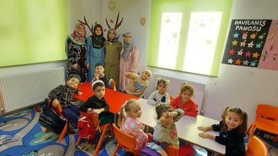 Bandırma İlçe Müftülüğü, bayanlara yönelik düzenlediği “Değerleriyle Güçlü Ailem” semineriyle