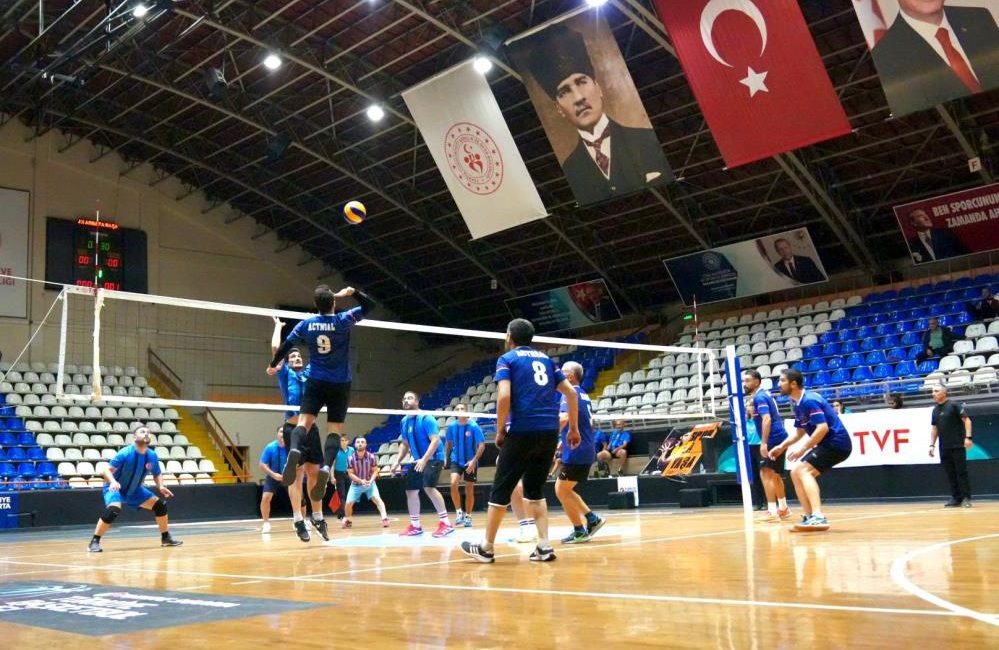 Balıkesir’de “Kamu Spor Oyunları” finalleri tamamlandı Gençlik ve Spor Bakanlığı koordinasyonunda 81 ilde eş zamanlı olarak