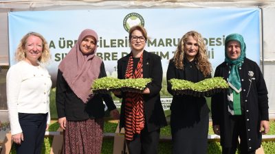 Balıkesir Büyükşehir Belediyesi, 15 Ekim Dünya Kadın Çiftçiler Günü’nde toprağa