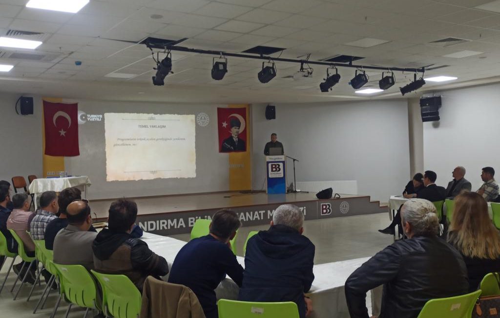 Türkiye Yüzyılı Maarif Modeli çerçevesinde Bandırma’da yürütülen eğitim çalışmalarının ilçedeki
