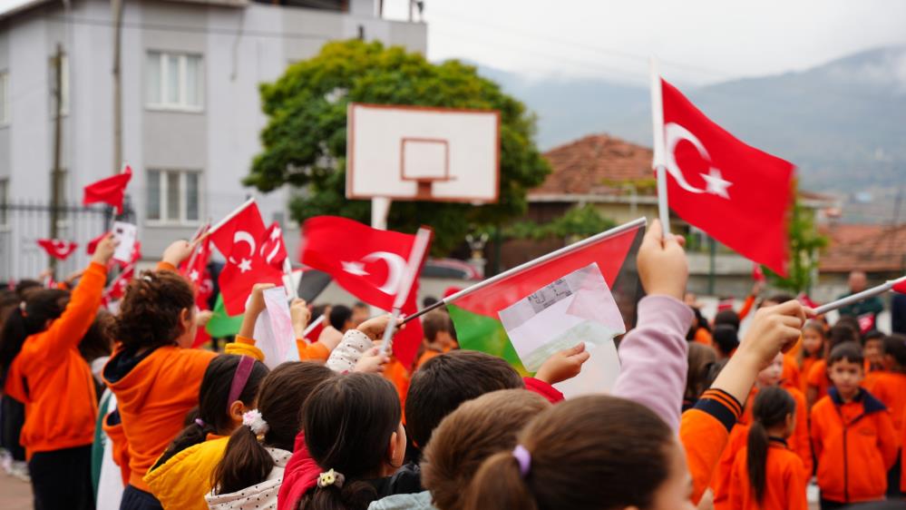 Atatürk İlkokulu öğrencileri, Gazze’de yaşanan insanlık dramına dikkat çekmek ve