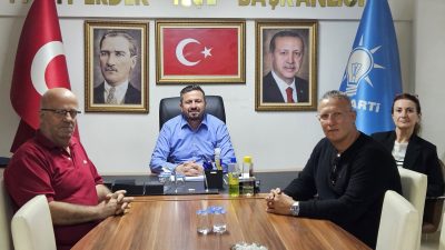 AK Parti Balıkesir İl Başkanı, ilçe ve mahalle teşkilatlarıyla bir