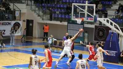Türkiye Basketbol 1’inci Ligi’nin dördüncü haftasında Pizzabulls Cedi Osman Basketbol’u