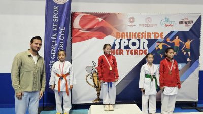 29 Ekim Cumhuriyet Bayramı etkinlikleri kapsamında düzenlenen Cumhuriyet Kupası Karate