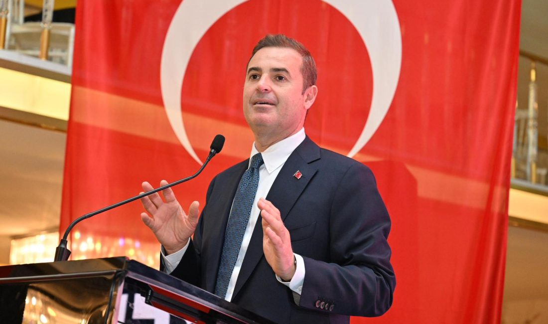 Akın: “Balıkesir’in kalbi, muhtarlarla birlikte atıyor” Balıkesir Büyükşehir Belediye Başkanı Ahmet Akın, 19 Ekim Muhtarlar Günü