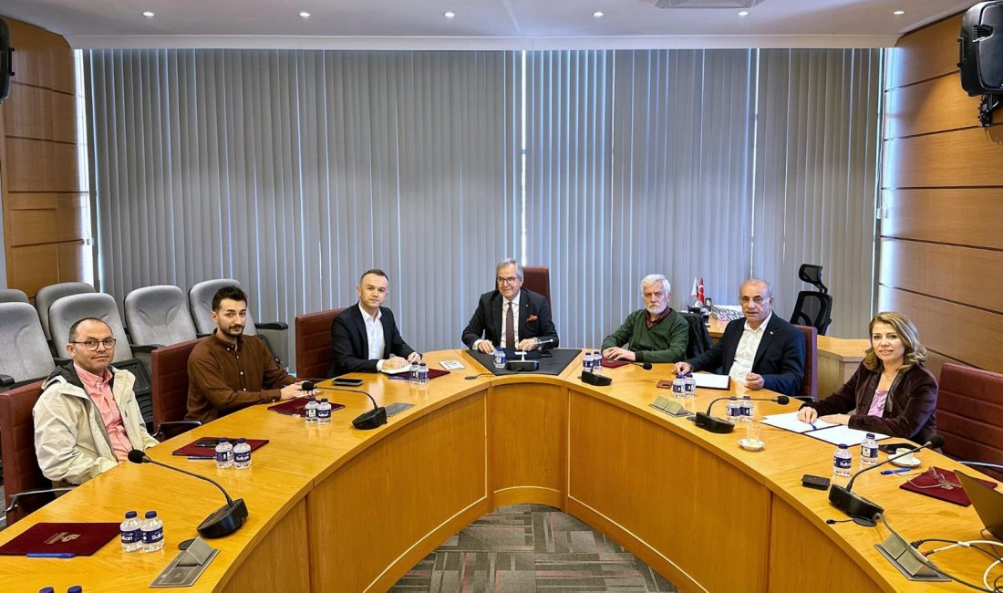 Bandırma’da imar çalışmaları masaya yatırıldı Bandırma Belediyesi’nde düzenlenen toplantıda kent planlamaları hakkında değerlendirmelerde bulundu. Balıkesir
