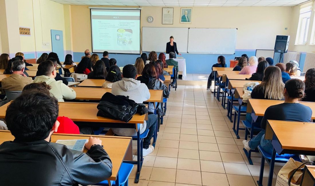 Bandırma MYO ile Bilimsel Projeler Koordinatörlüğü iş birliğinde düzenlenen seminerde,