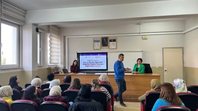 Enerjisa Bandırma Fen Lisesi’nde düzenlenen eğitimde, TÜBİTAK 2204-A ve 2204-B