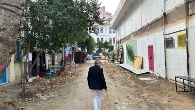 Sahaya inen Bandırma Belediye Başkanı Dursun Mirza, Barış Manço Kültür