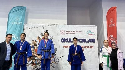 Balıkesir’de düzenlenen Okullar Arası Ümitler Judo İl Seçmelerinde Gönen Belediyespor