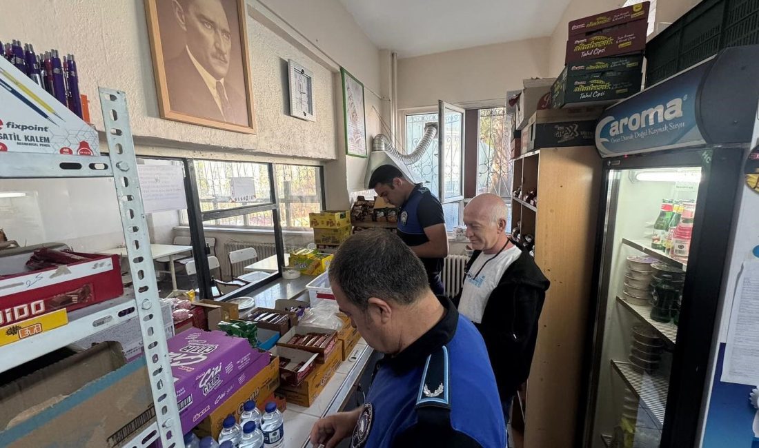 Dursunbey’de kantinlere hijyen ve gıda güvenlik denetimi Dursunbey Belediyesi Zabıta Amirliği, ilçedeki tüm okul kantinlerinde gıda güvenliği