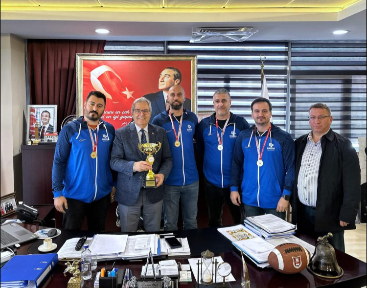 3’üncü Kamu Spor Oyunları 3×3 Basketbol İl Finallerinde birinciliği kazanan