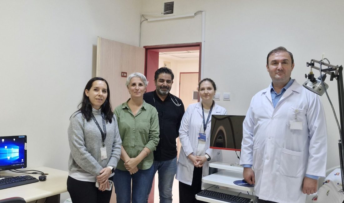 Bandırma’da Çocuk Nöroloji Bölümü’ne yeni EEG Cihazı Bandırma Eğitim ve Araştırma Hastanesi, Çocuk Nöroloji Bölümüne kazandırılan yeni