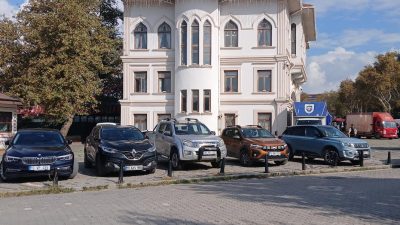 Erdem ÖZCAN Bandırma’nın en güzel yerinde bulunan görüntüsüyle hayranlık uyandıran