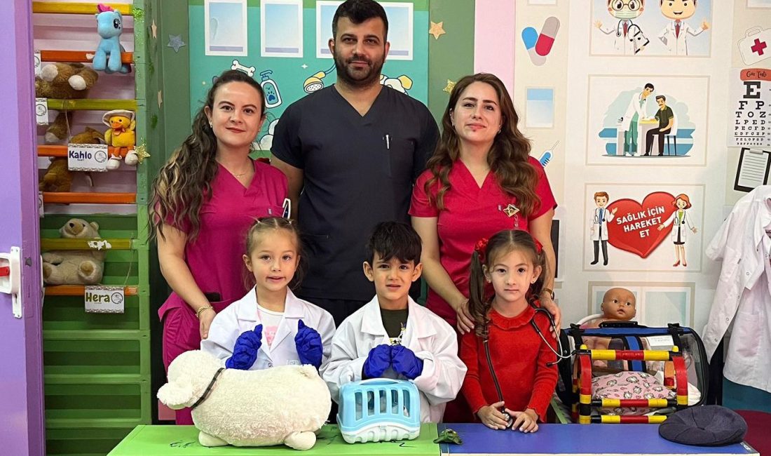 Bandırma’da minik öğrenciler sokak hayvanlarıyla tanıştı Bandırma Sokak Hayvanları Tedavi Merkezi ekibi, Şehit Teymen Doğuş Uran
