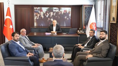 Bandırma İlçe Müftüsü Dr. Abdulhamid Pehlivan, bölgedeki müftülerle birlikte İzmir