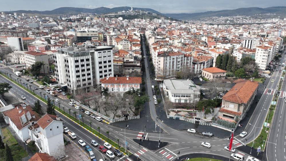 2 bin yıllık tehlike ‘ben buradayım’ dedi Balıkesir’de dün gece yaşanan 2.5 büyüklüğündeki hissedilen deprem tüm şehirde