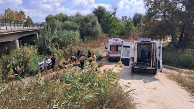 Altıeylül’de direksiyon hakimiyetini kaybeden sürücü dere kenarına uçtu. Otomobilde bulunan
