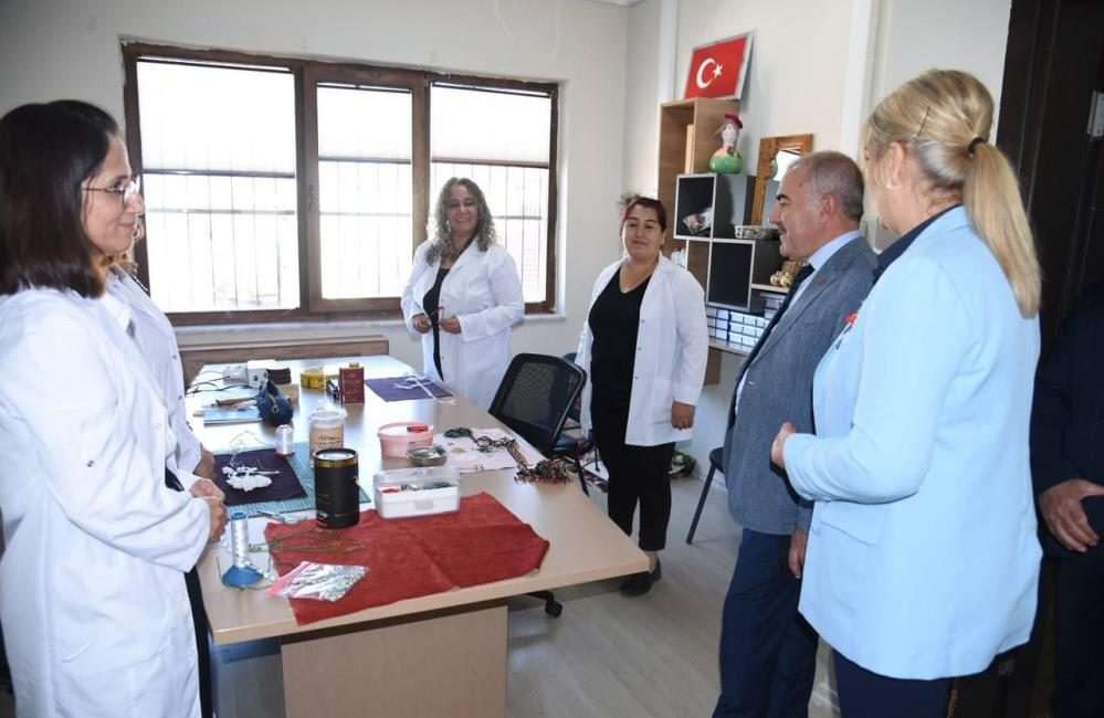Balıkesir Olgunlaşma Enstitüsü yeni hizmet binasında eğitim vermeye başladı. İl