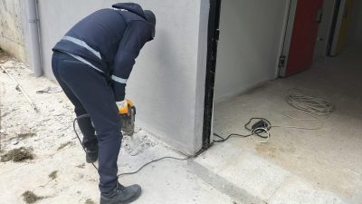 Yeni hizmete giren Susurluk Devlet Hastanesi çevresinde, belediye ekipleri ulaşım