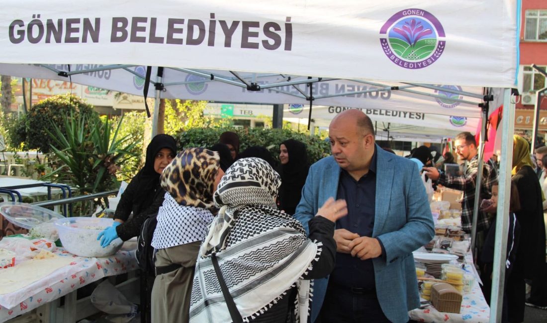Filistin İçin Gönen’de kermes düzenlendi Gönen’de Filistin’e destek amacıyla düzenlenen yardım kermesine ilçe protokolü ve