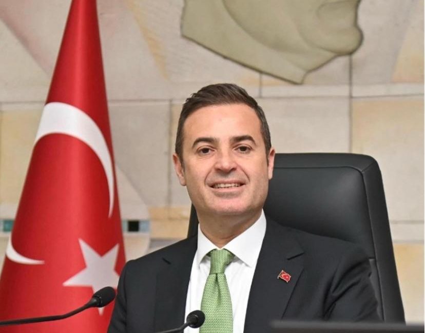Zağnos Paşa Meydanı’nın adı resmen tescillendi Balıkesir Büyükşehir Belediye Başkanı Ahmet Akın’ın girişimleriyle, halk arasında yıllardır